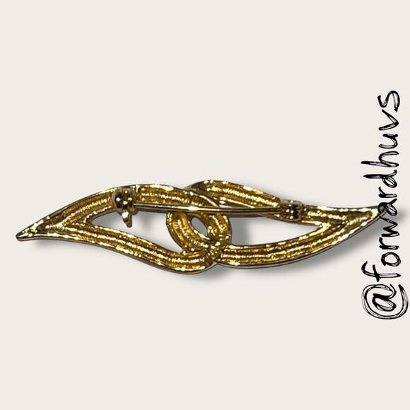 Vintage Gold-Tone Abstract Brooch - Picture 5 of 9